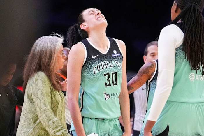 Liberty’s Breanna Stewart to Play Game 2 Despite Knee Injury Scare